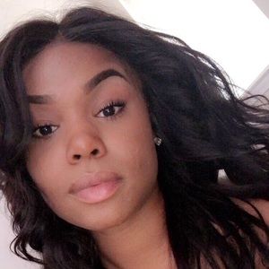 Meet your Posher, Jamia